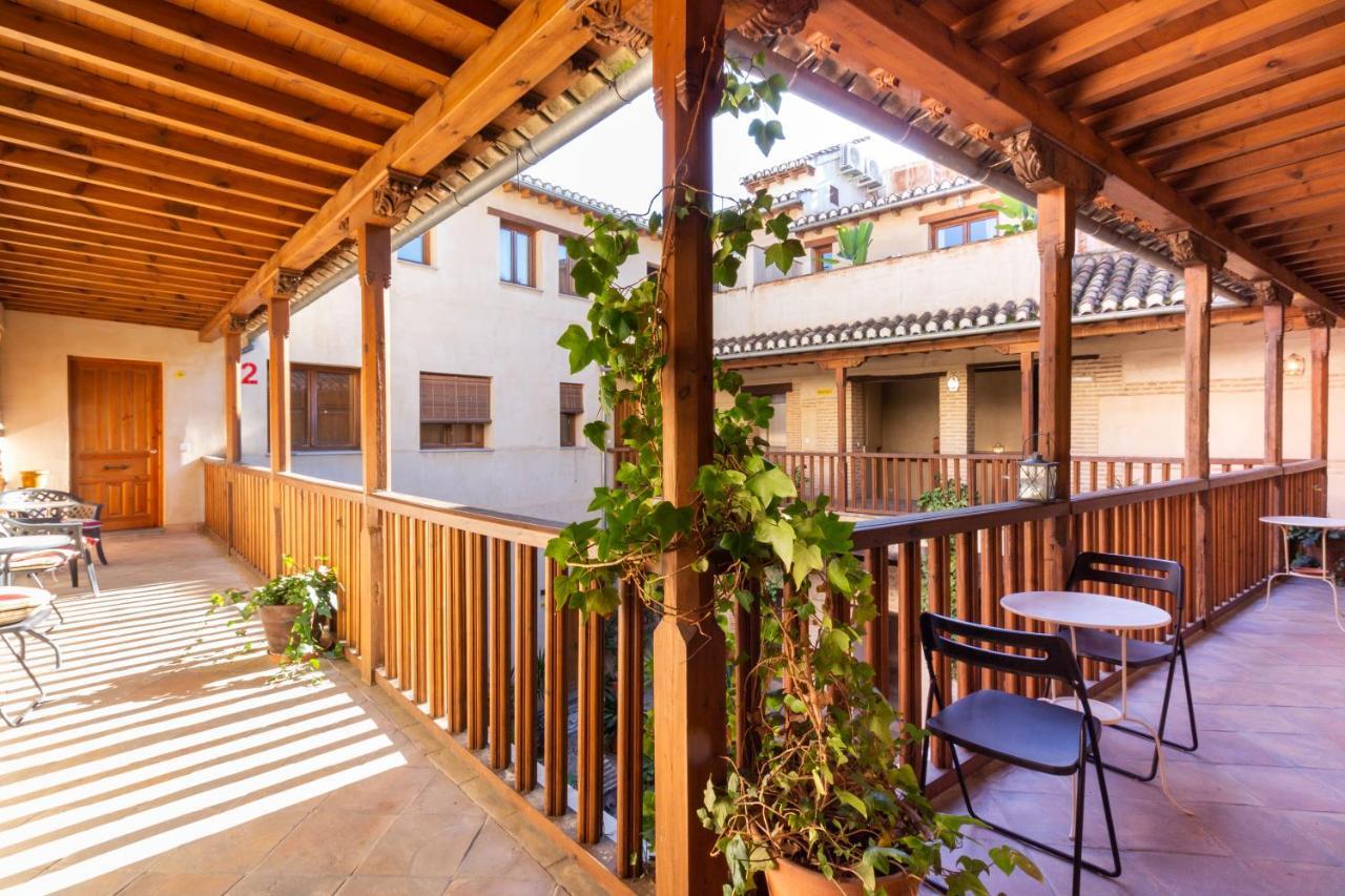 Atico Junto Al Albaicin Con Terraza Apartment Granada Exterior photo